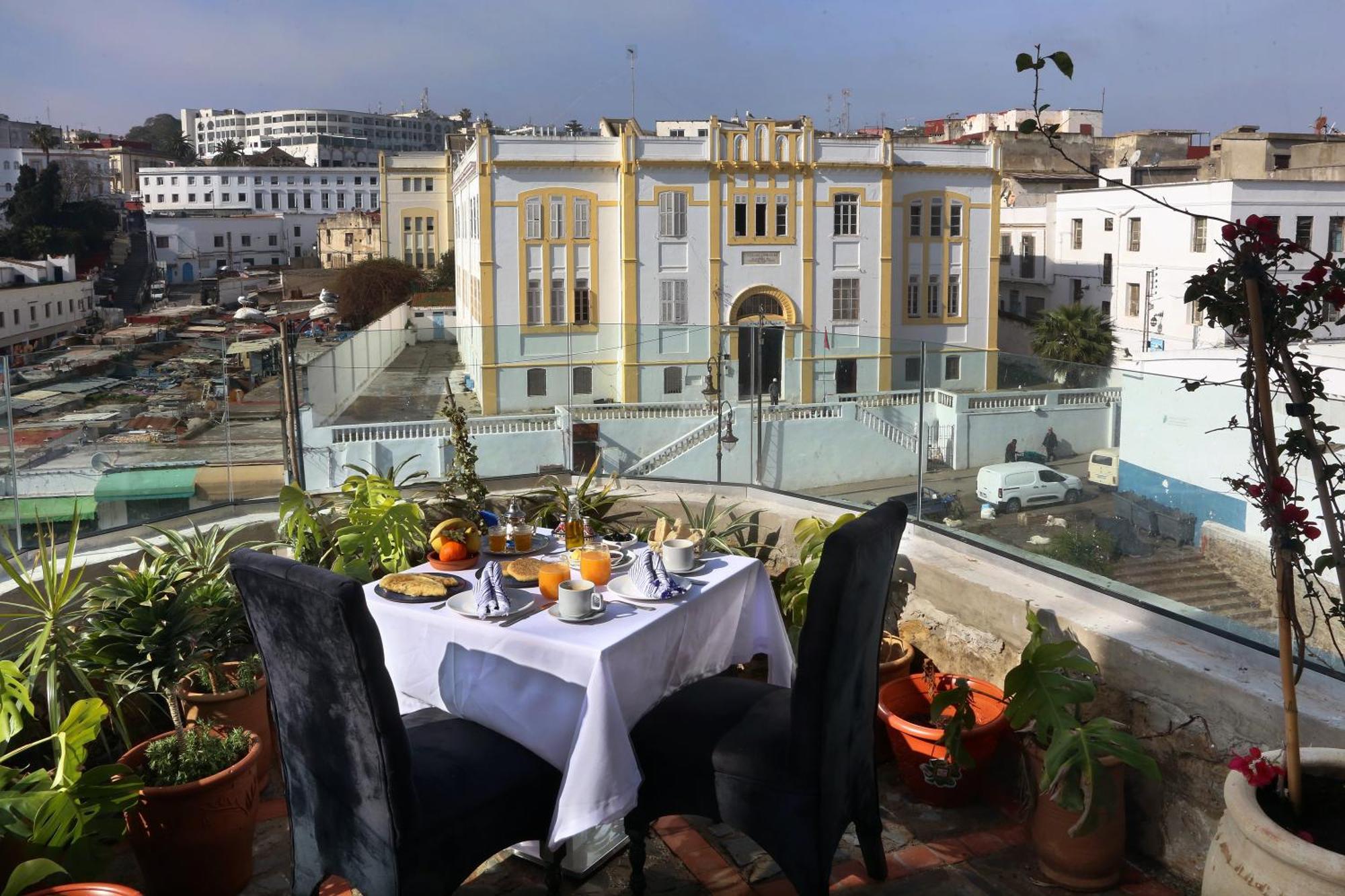 Riad Tanja By Chef Moha Tanger Eksteriør billede