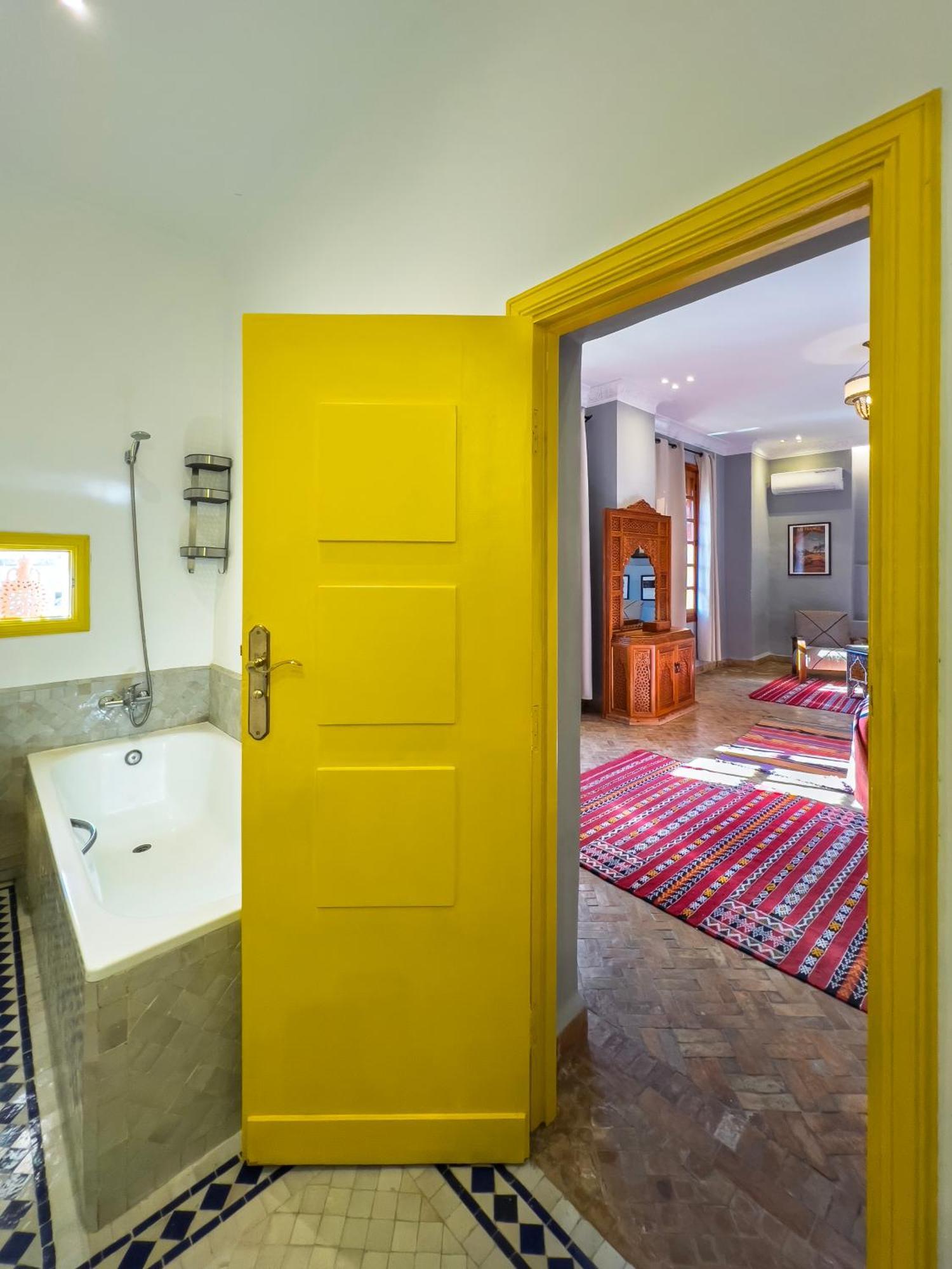 Riad Tanja By Chef Moha Tanger Eksteriør billede